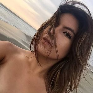 Meet your Posher, Isabel